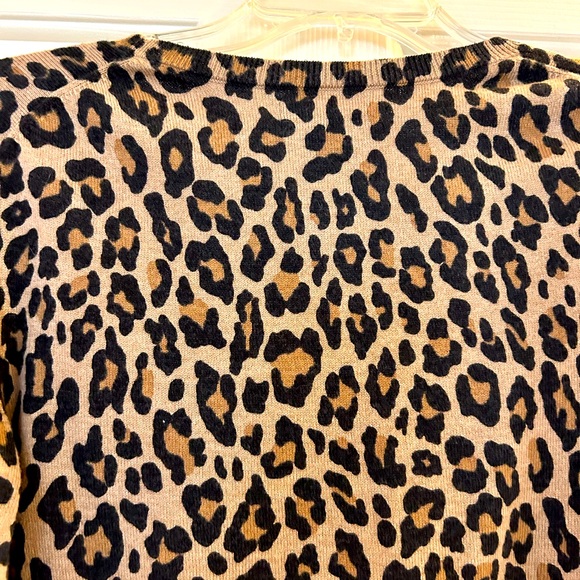 Amazon Essentials leopard print sweater! - Picture 5 of 9